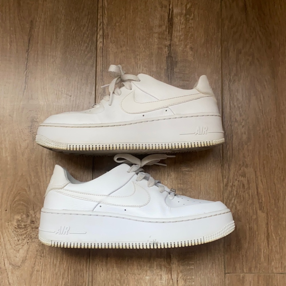 Nike Air Force One Sage